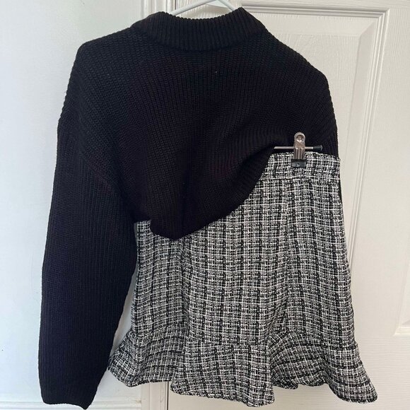 Black and White Plaid Tweed Skirt - Picture 2 of 2